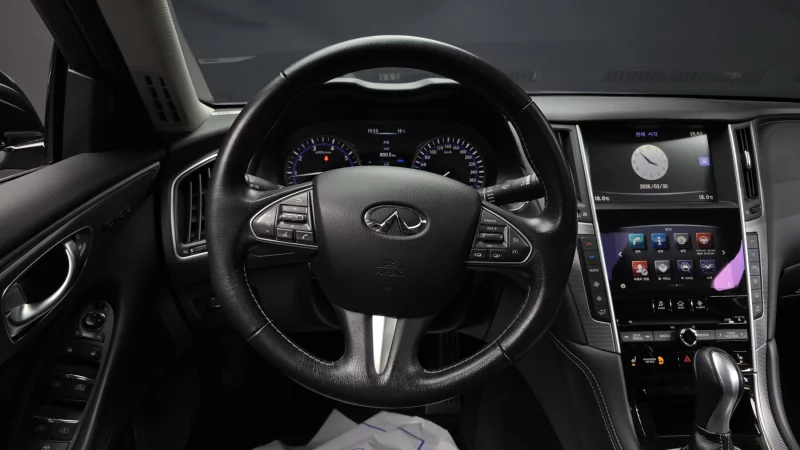 Infiniti Q50