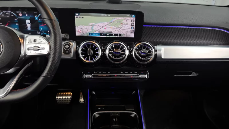 Mercedes-Benz GLB-Class