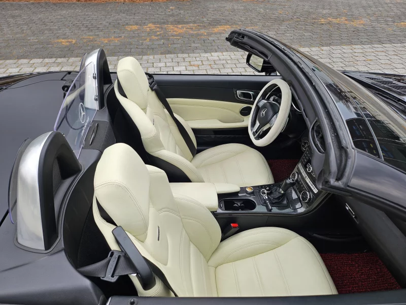 Mercedes-Benz SLK-Class