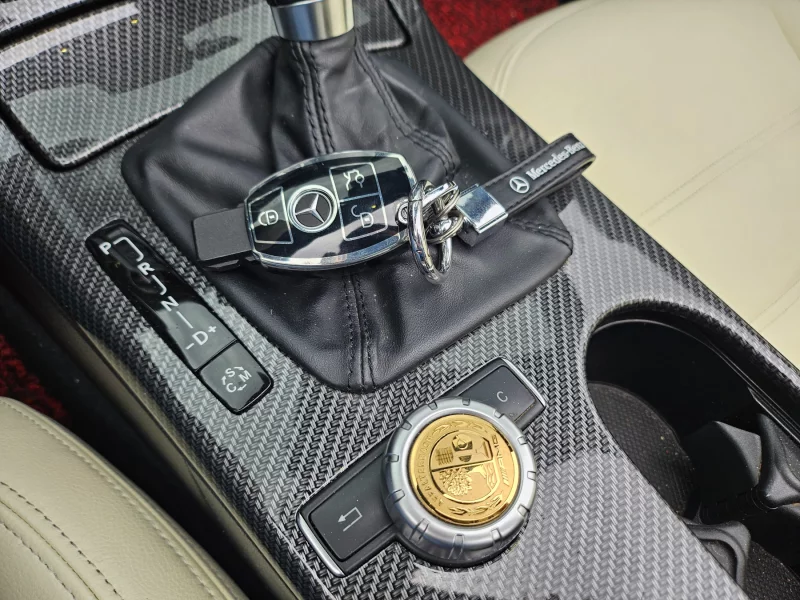 Mercedes-Benz SLK-Class