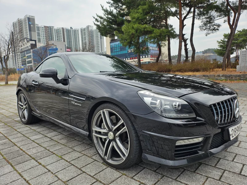 Mercedes-Benz SLK-Class