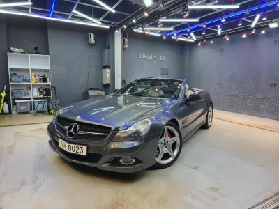 Mercedes-Benz SL-Class