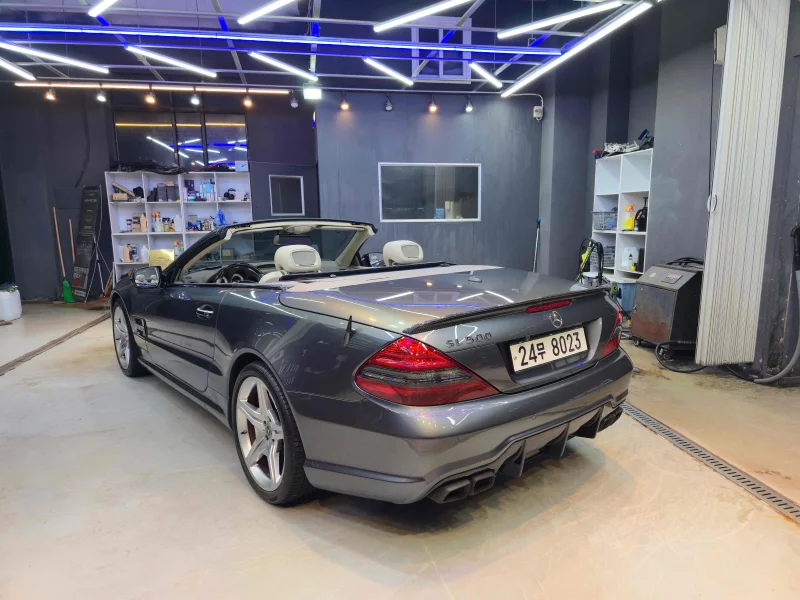 Mercedes-Benz SL-Class