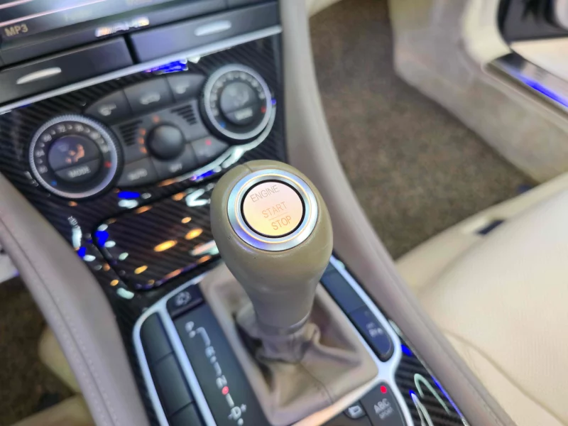 Mercedes-Benz SL-Class