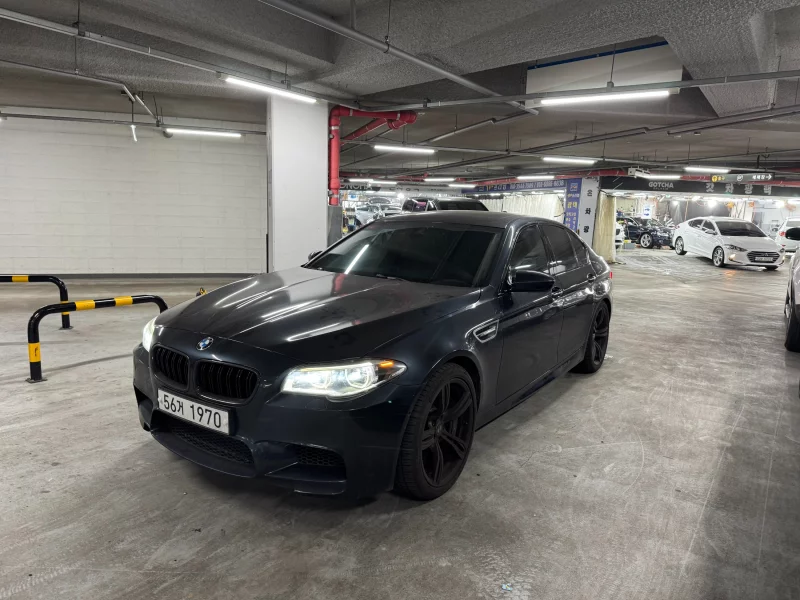 BMW M5