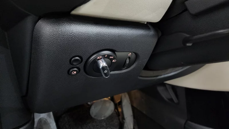 MINI Cooper Convertible