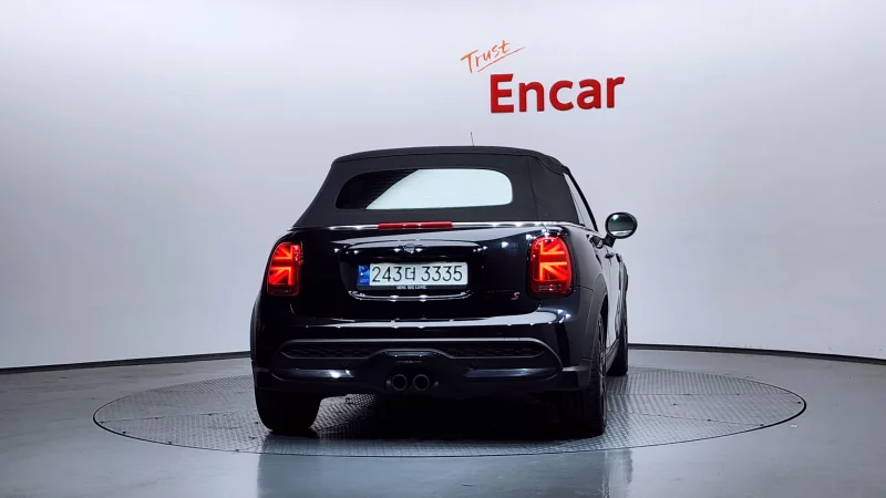 MINI Cooper Convertible