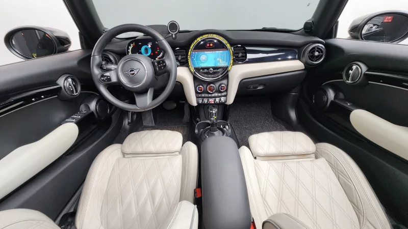 MINI Cooper Convertible