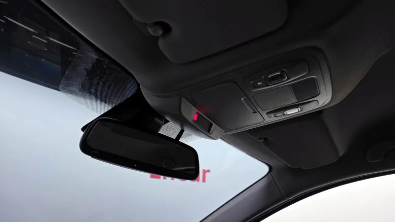 Renault SM6