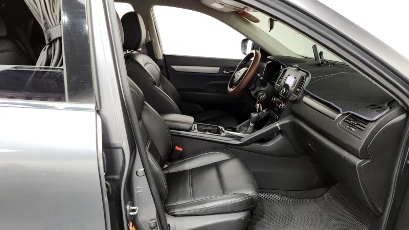 Renault QM6
