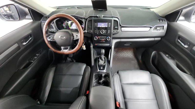 Renault QM6