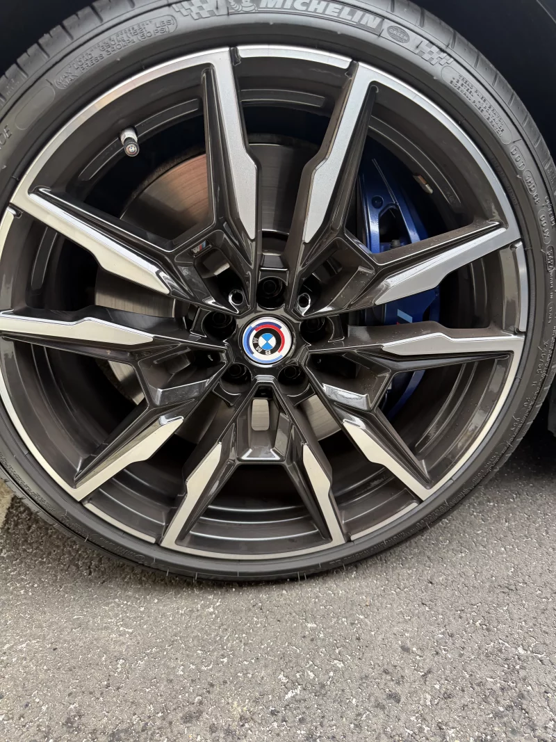 BMW 8-Series