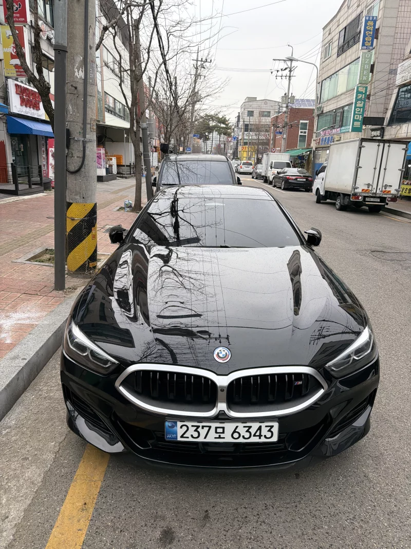 BMW 8-Series