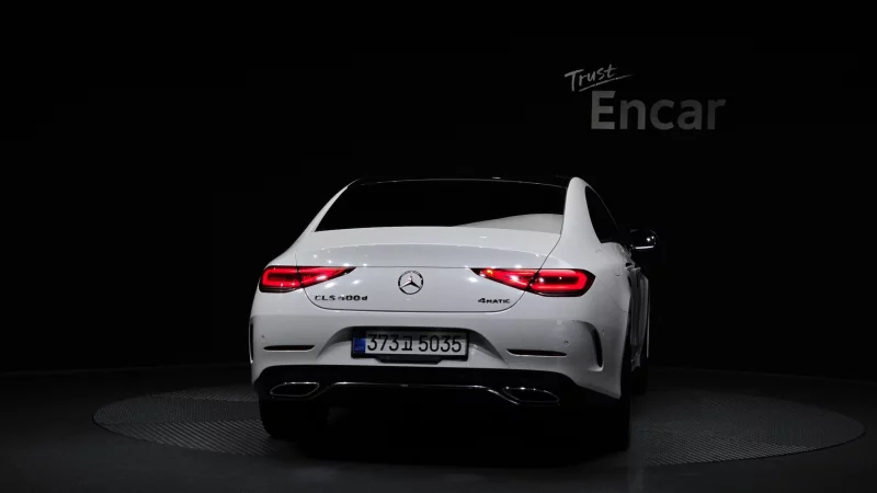 Mercedes-Benz CLS-Class