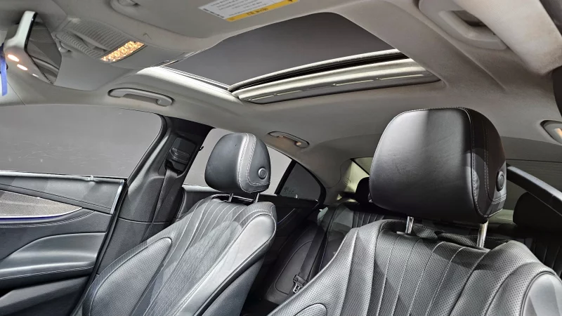 Mercedes-Benz CLS-Class