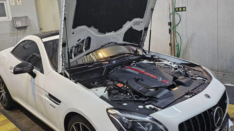 Mercedes-Benz SLC-Class