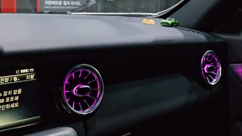 Mercedes-Benz SLC-Class