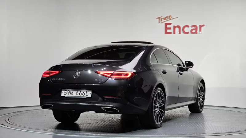 Mercedes-Benz CLS-Class