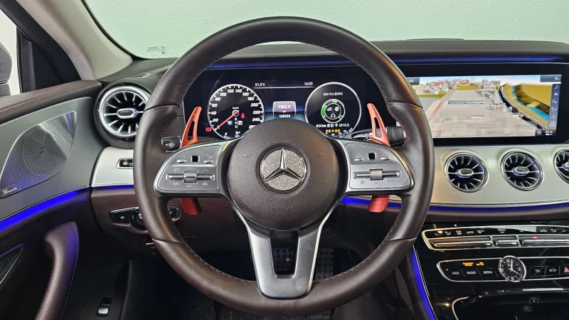 Mercedes-Benz CLS-Class