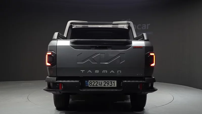 Kia Tasman