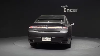 Lincoln MKZ