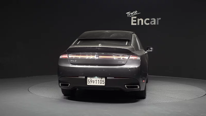 Lincoln MKZ