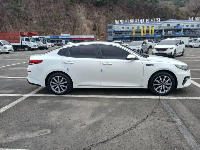 Kia K5