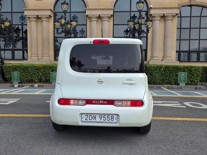 Nissan CUBE