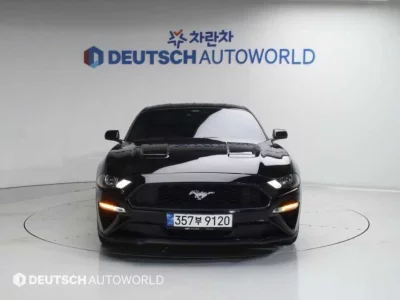 Ford MUSTANG