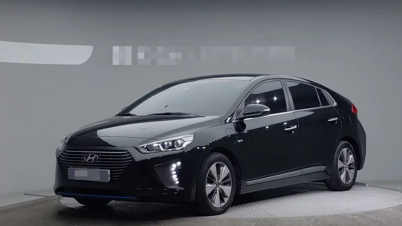 Hyundai Ioniq