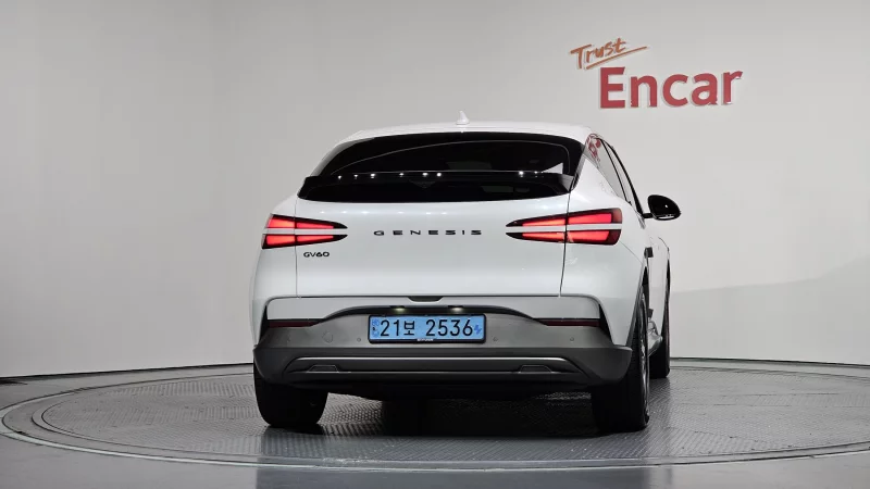 Genesis GV60