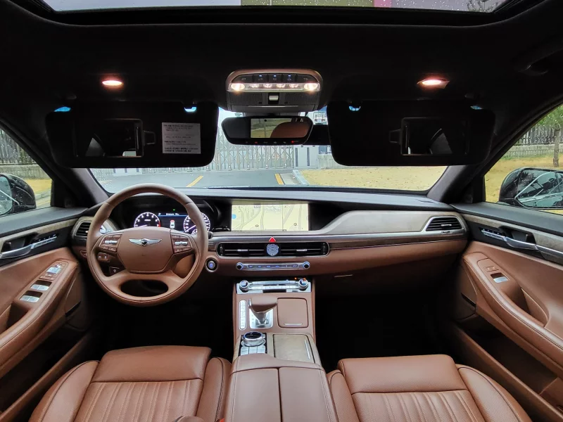 Genesis G90