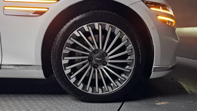 Genesis Electrified G80