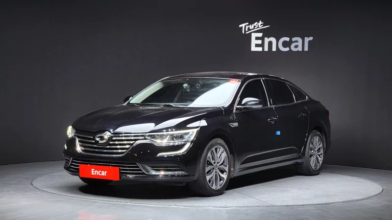 Renault SM6