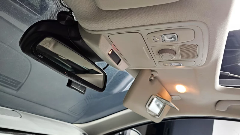 Renault SM6