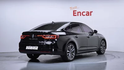 Renault SM6