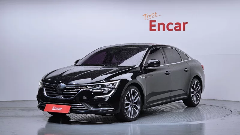 Renault SM6