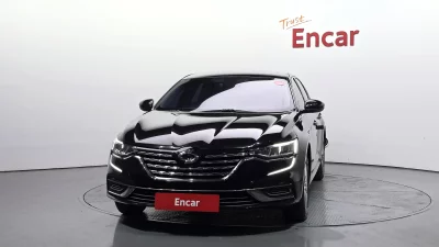 Renault SM6