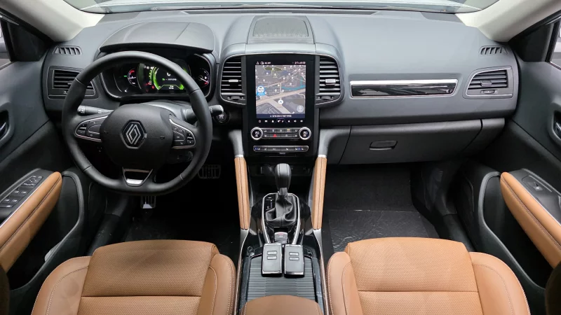 Renault QM6