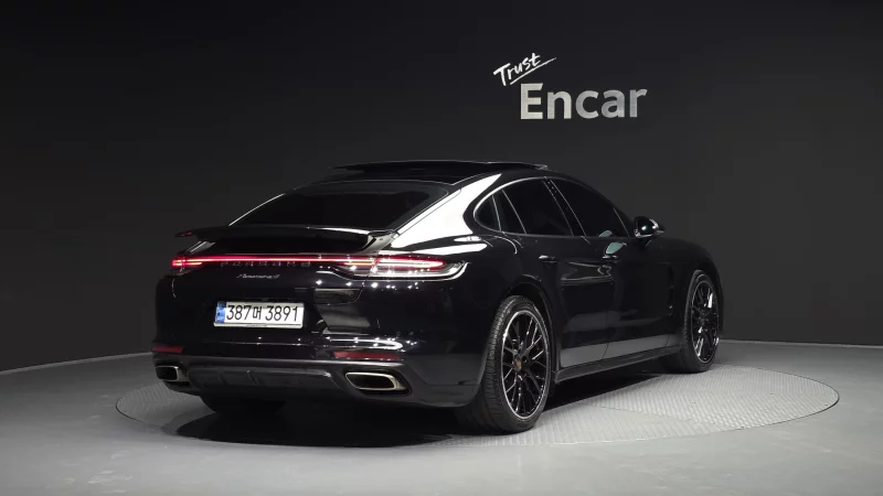Porsche Panamera