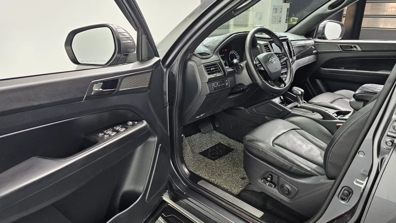 SsangYong Rexton Sports