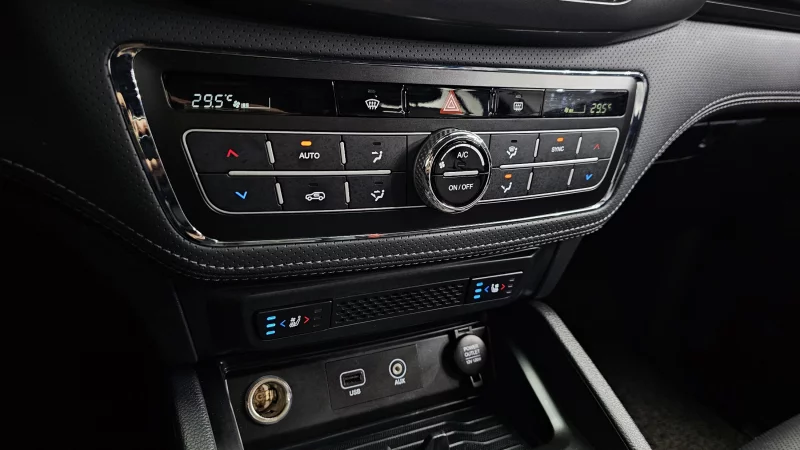 SsangYong Rexton Sports