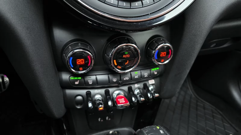 MINI Cooper Convertible