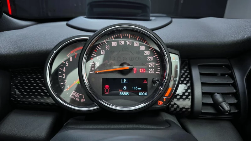 MINI Cooper Convertible