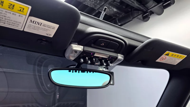 MINI Cooper Convertible