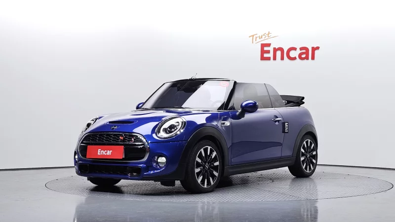 MINI Cooper Convertible