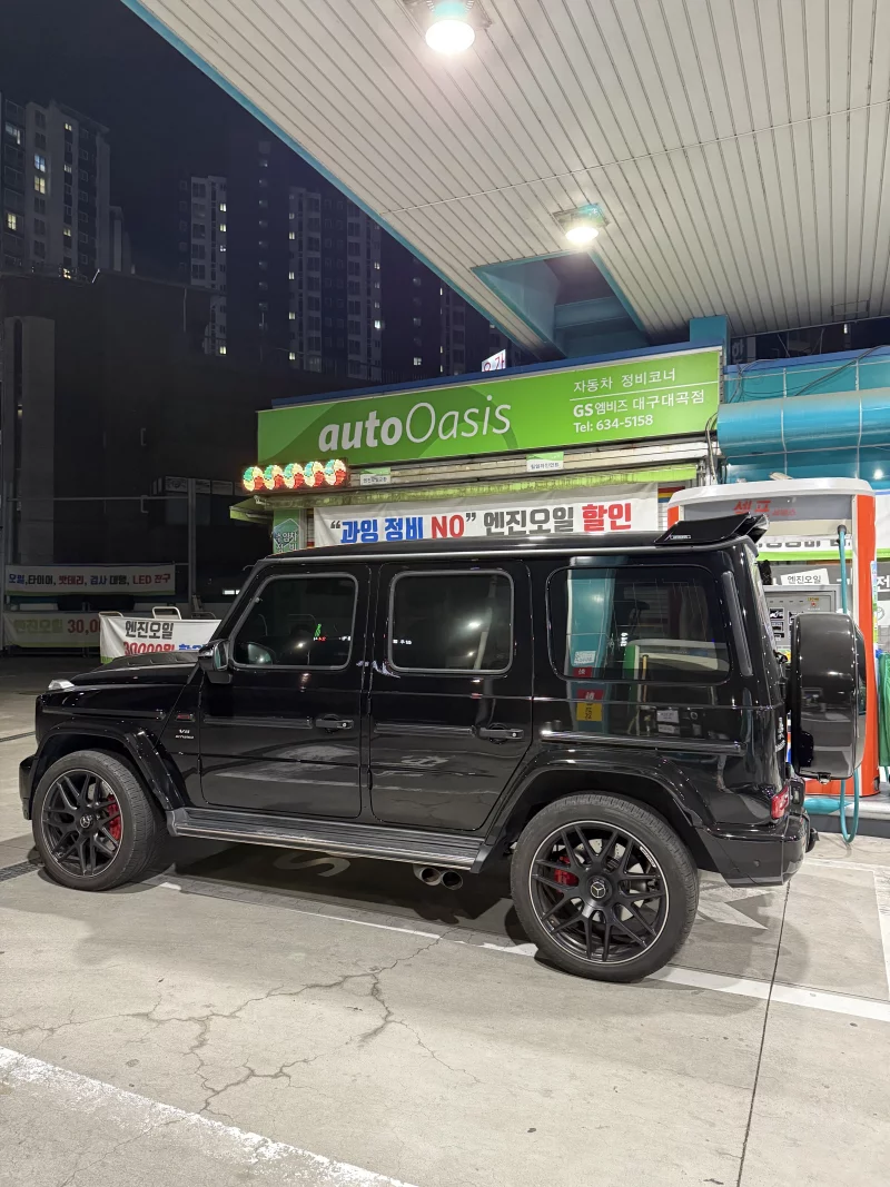 Mercedes-Benz G-Class