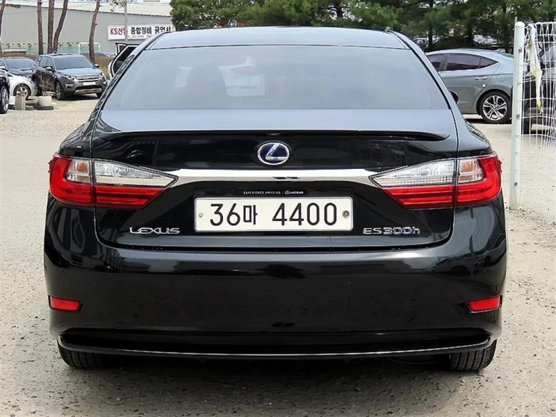 Lexus ES300h