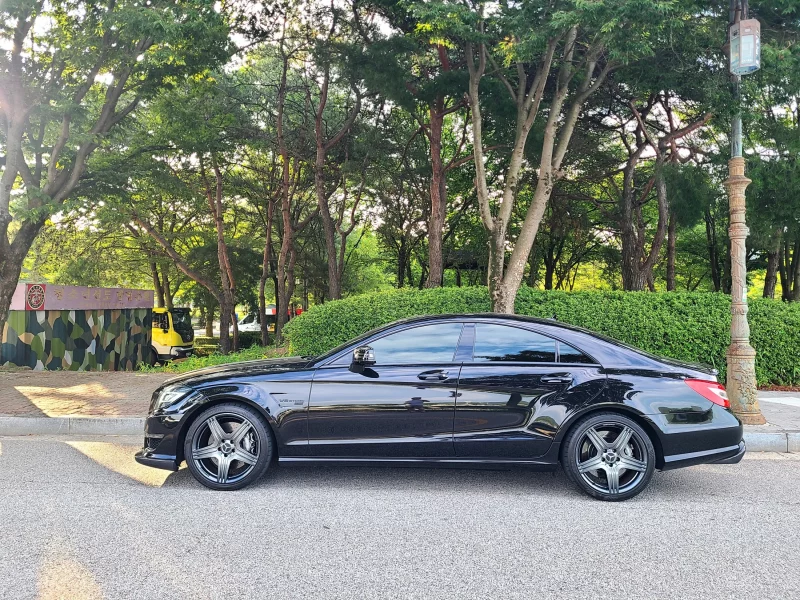 Mercedes-Benz CLS-Class