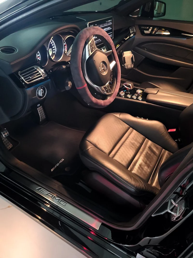 Mercedes-Benz CLS-Class